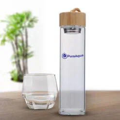 Pura Aqua Premium Wasserflasche!